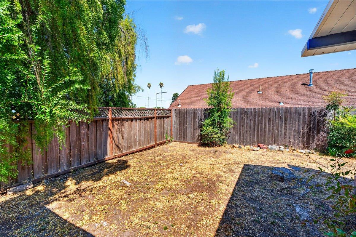1111 Marionola Way, Pinole, CA 94564