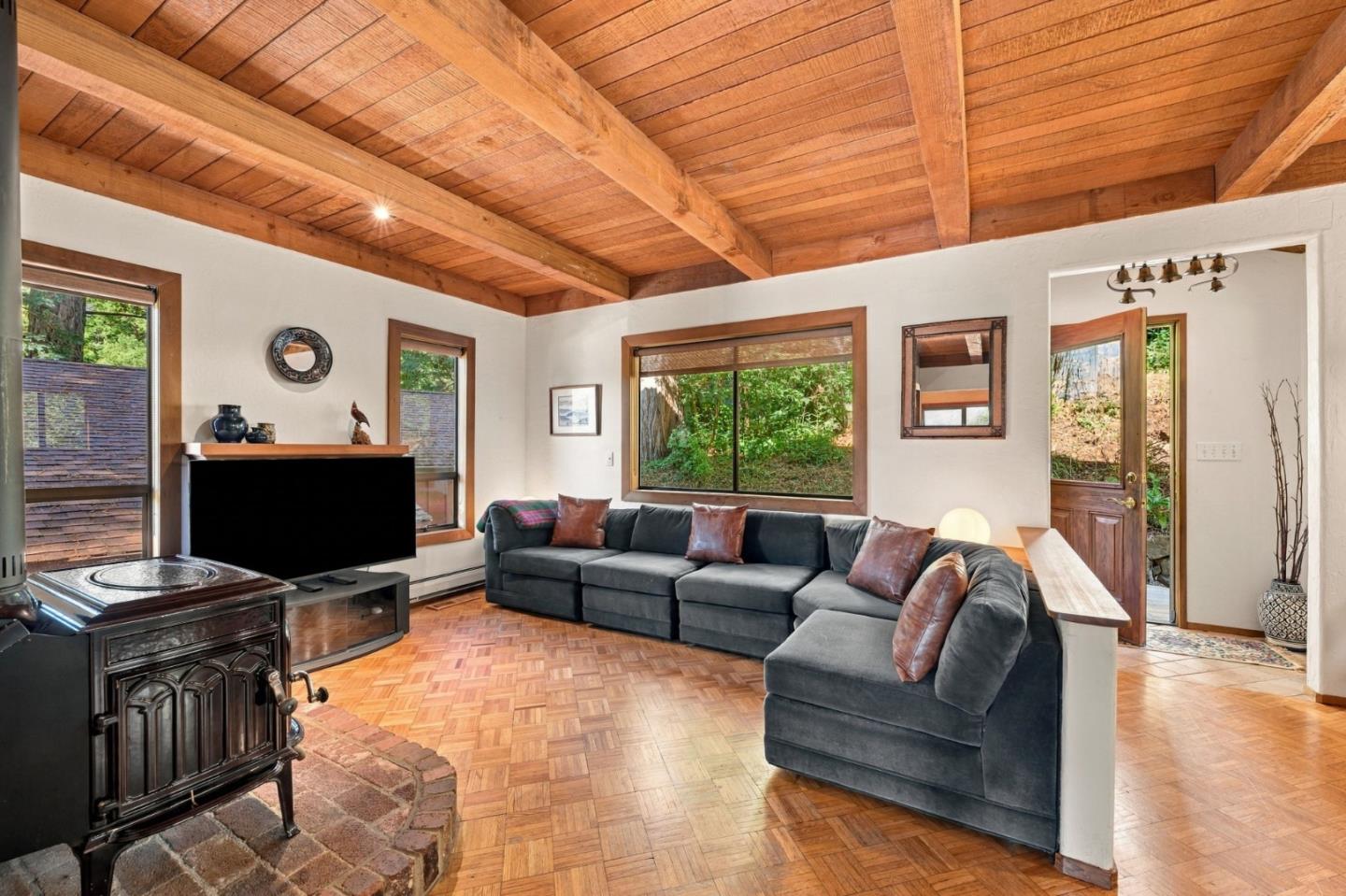 164 Filbert Road, Woodside, CA 94062