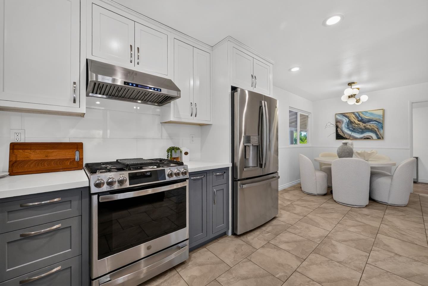 1443 Hollenbeck Avenue, Sunnyvale, CA 94087