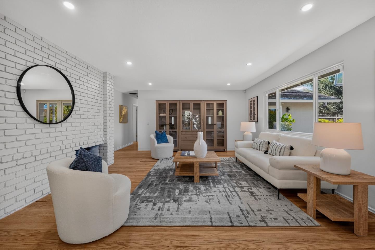 1443 Hollenbeck Avenue, Sunnyvale, CA 94087