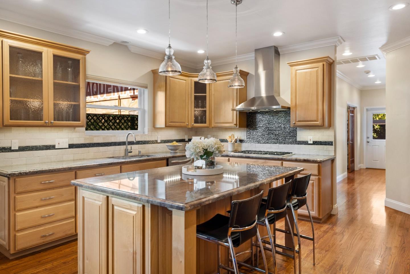 1387 Hester Avenue, SanJose, CA 95126