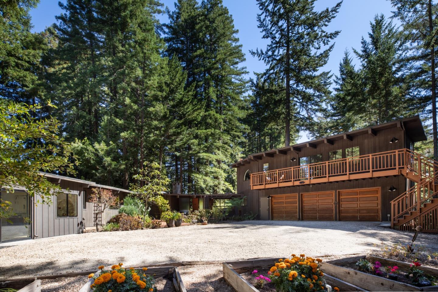 Woodside, CA 94062