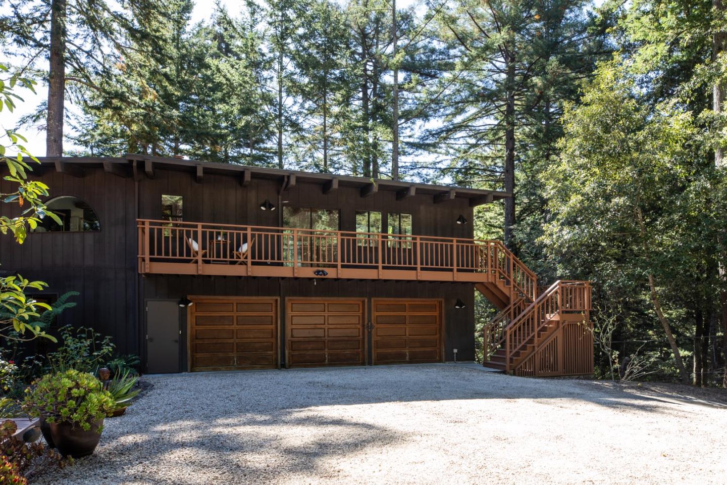 Woodside, CA 94062