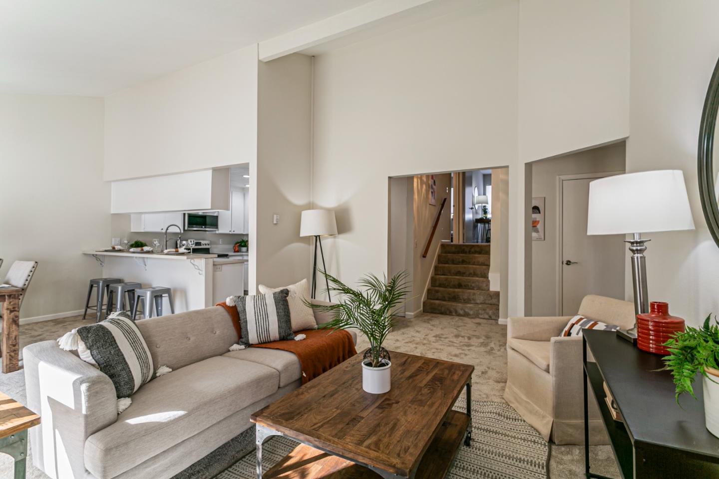 2206 Almaden Road, #B, SanJose, CA 95125