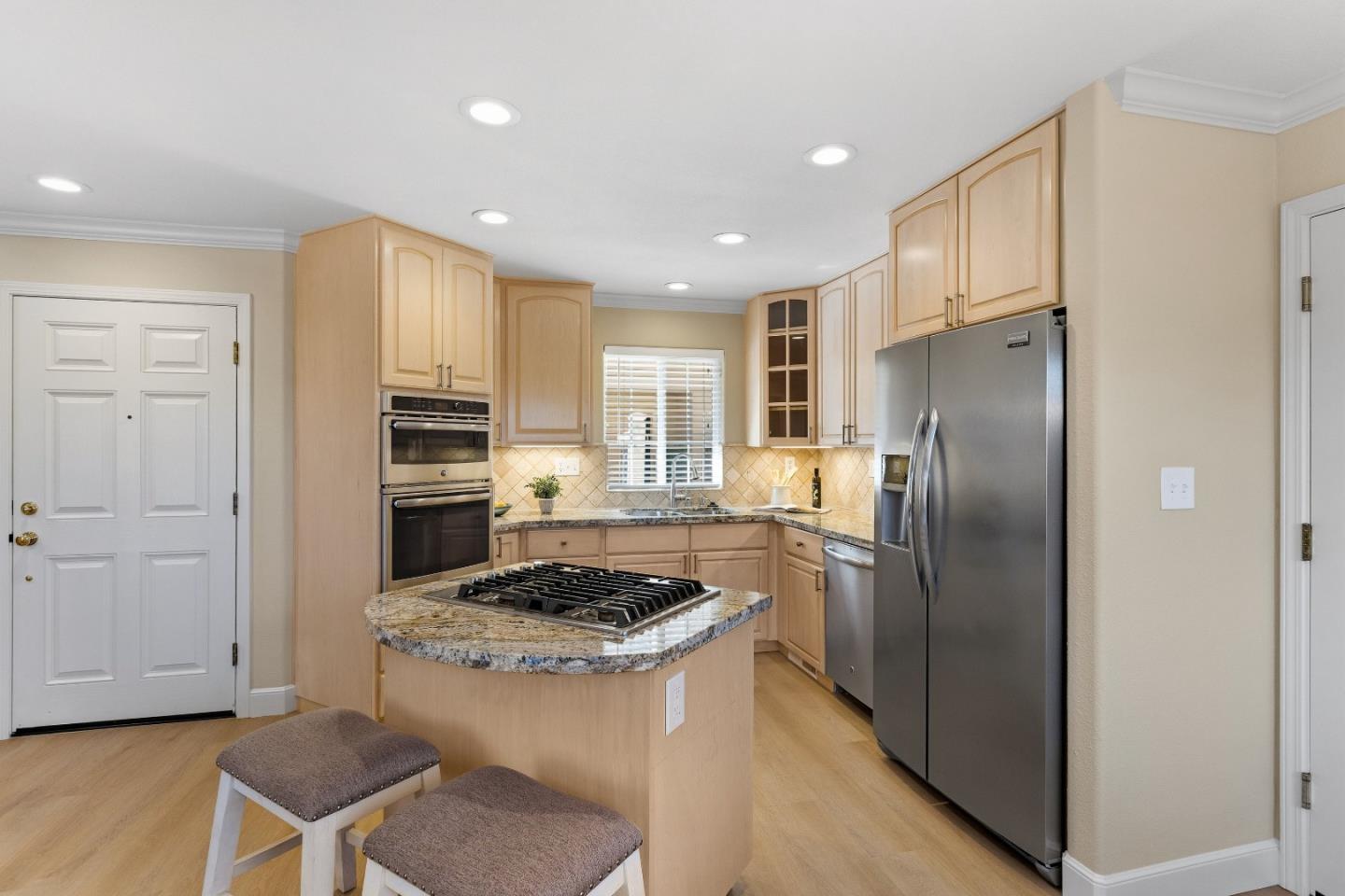 82 Dot Avenue, Campbell, CA 95008