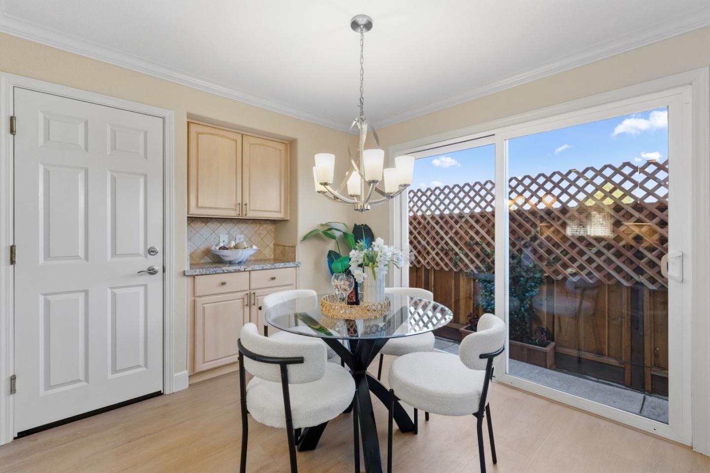82 Dot Avenue, Campbell, CA 95008