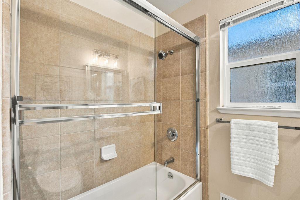 681 Vasona Court, LosGatos, CA 95032