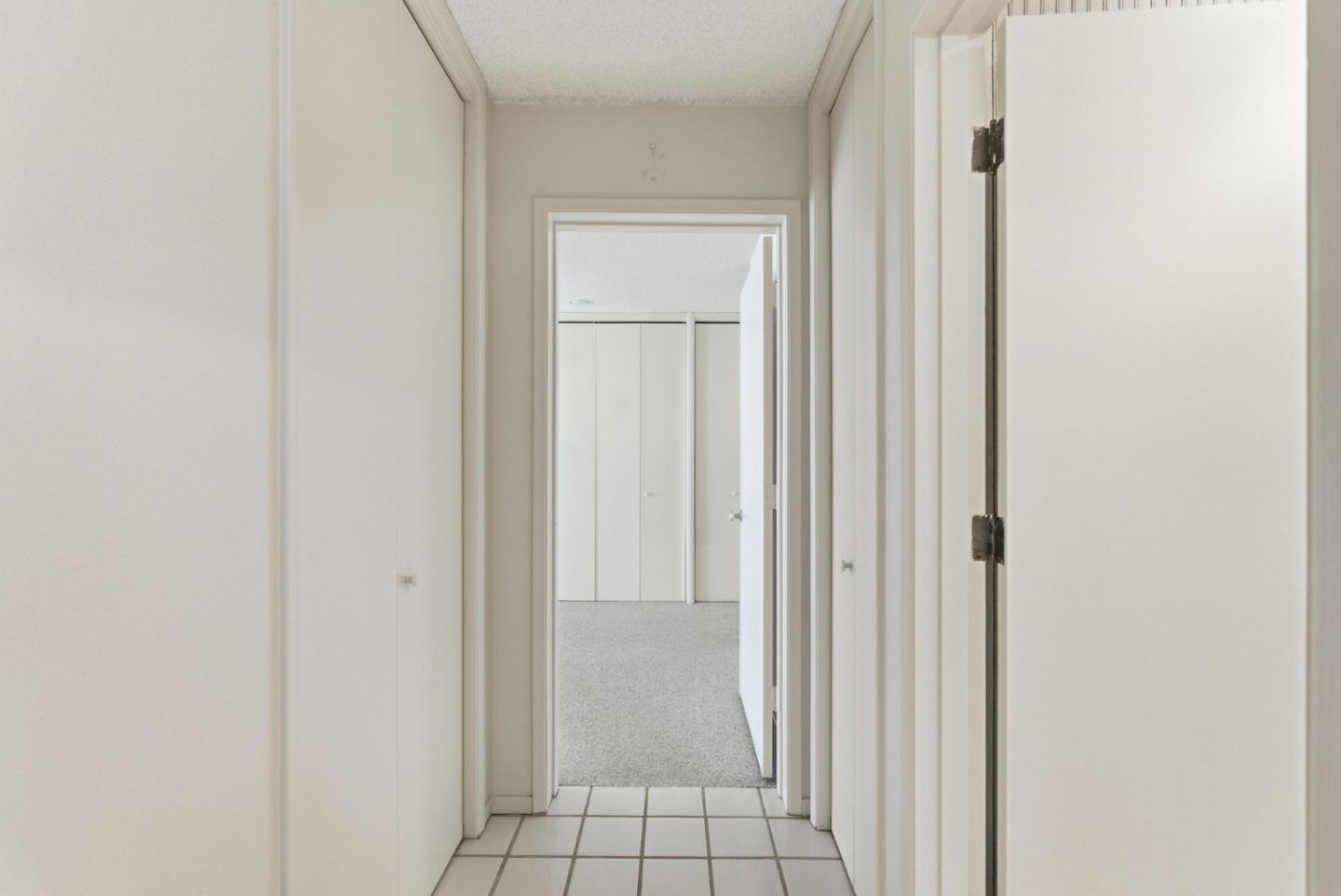 300 Oceanview Drive, #302, LaSelvaBeach, CA 95076