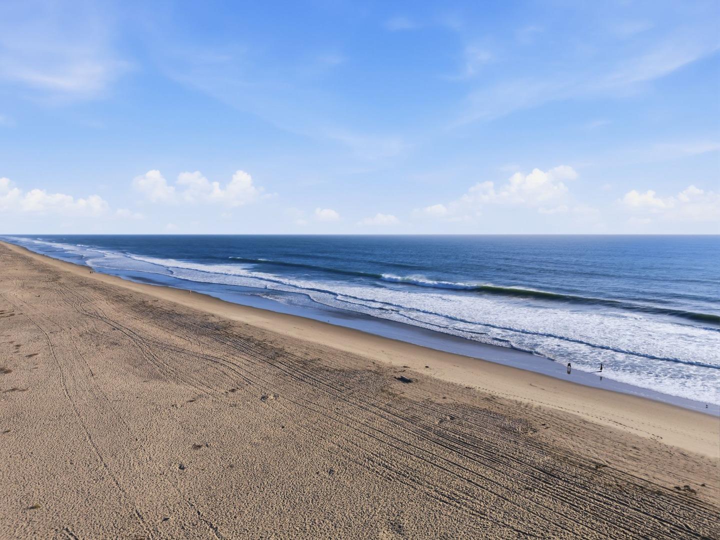 300 Oceanview Drive, #302, LaSelvaBeach, CA 95076