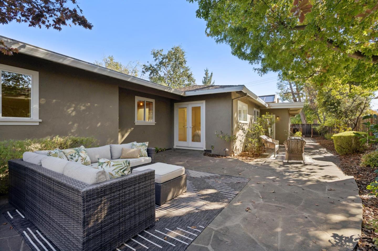 17341 East Vineland Avenue, LosGatos, CA 95030