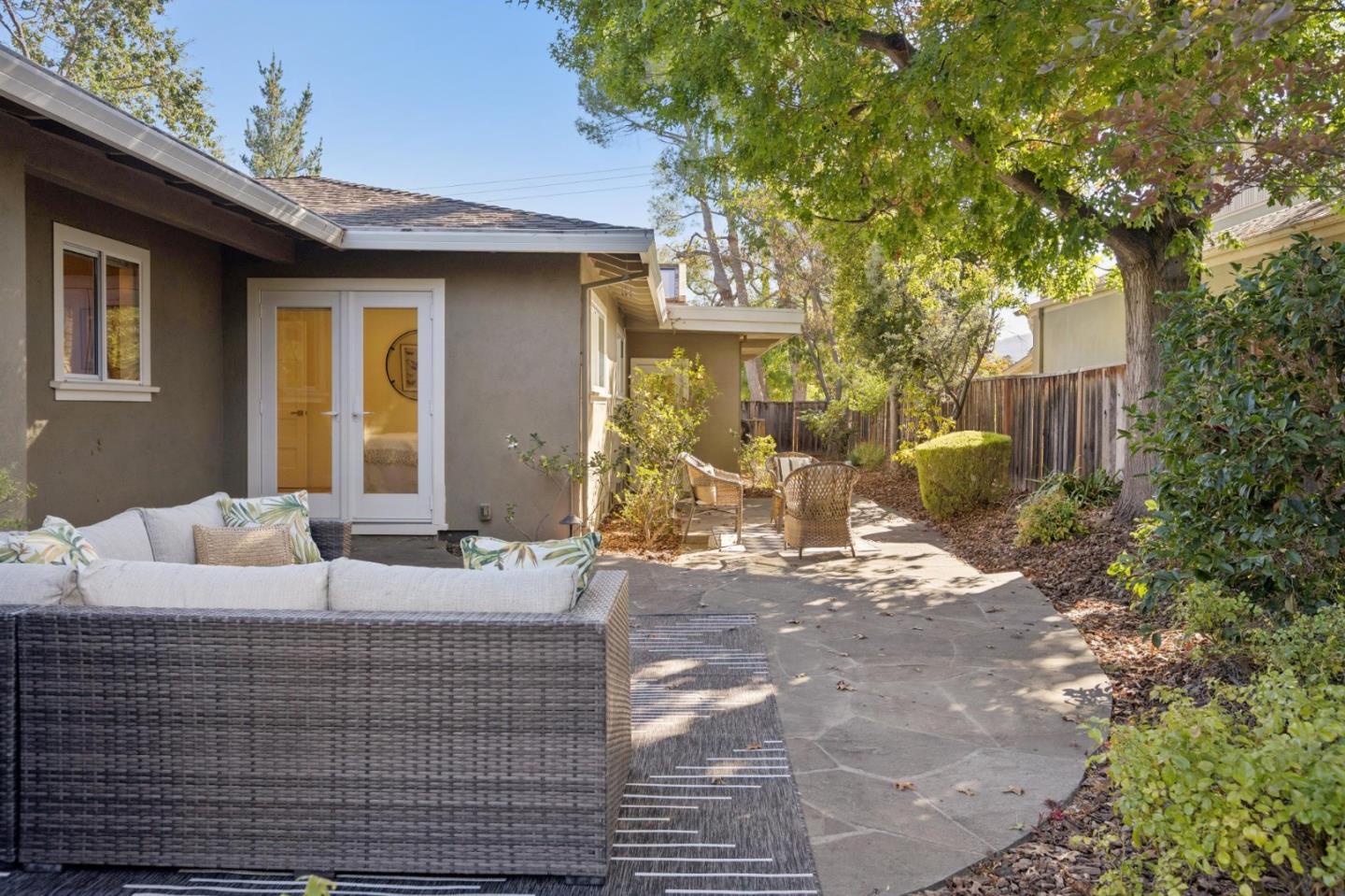 17341 East Vineland Avenue, LosGatos, CA 95030