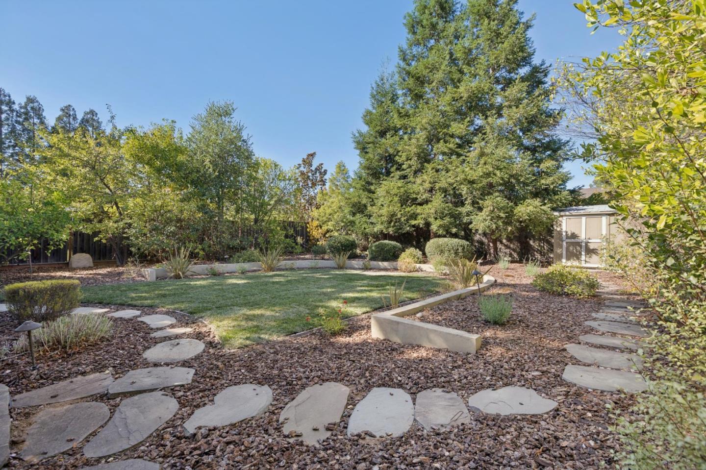 17341 East Vineland Avenue, LosGatos, CA 95030
