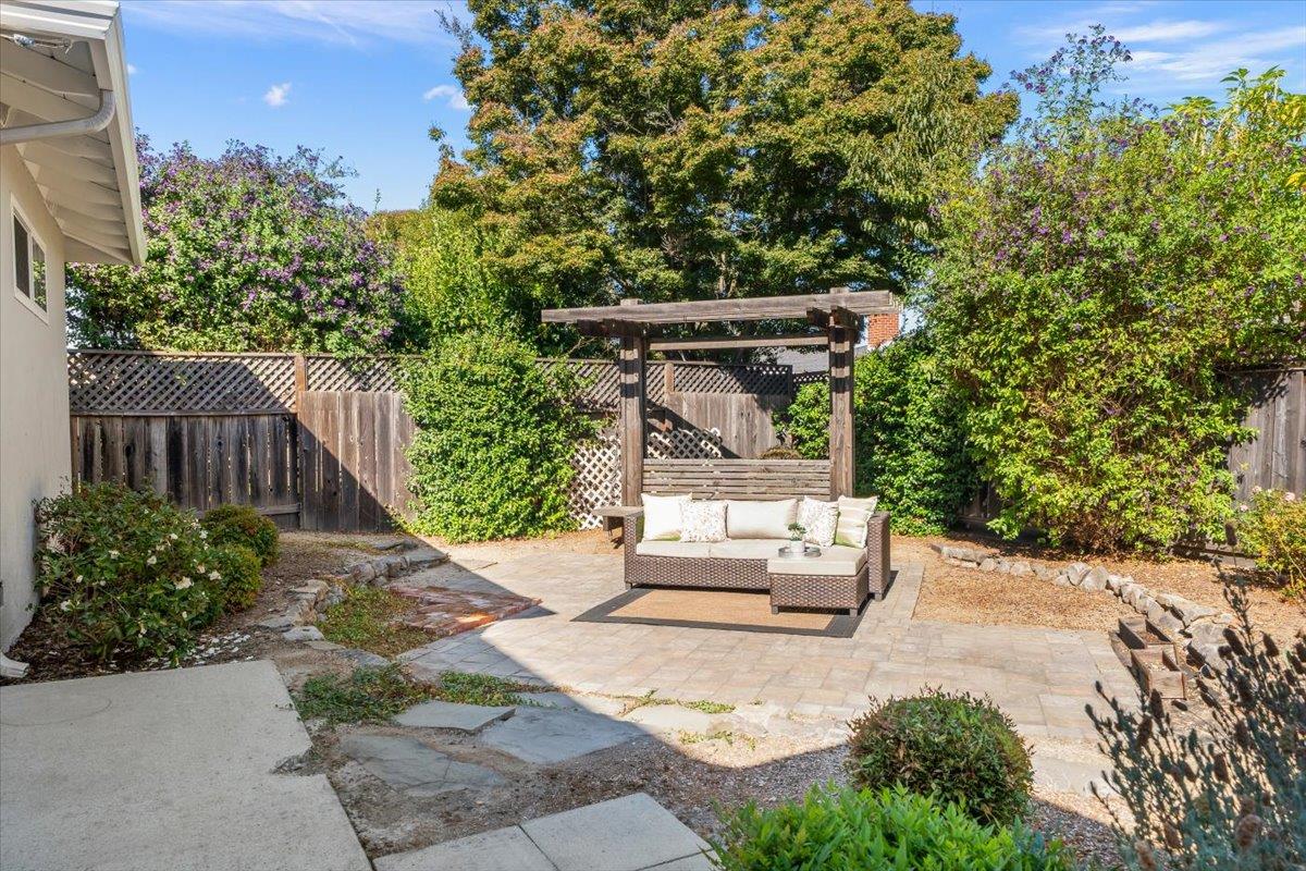 1695 Almond Blossom Lane, SanJose, CA 95124