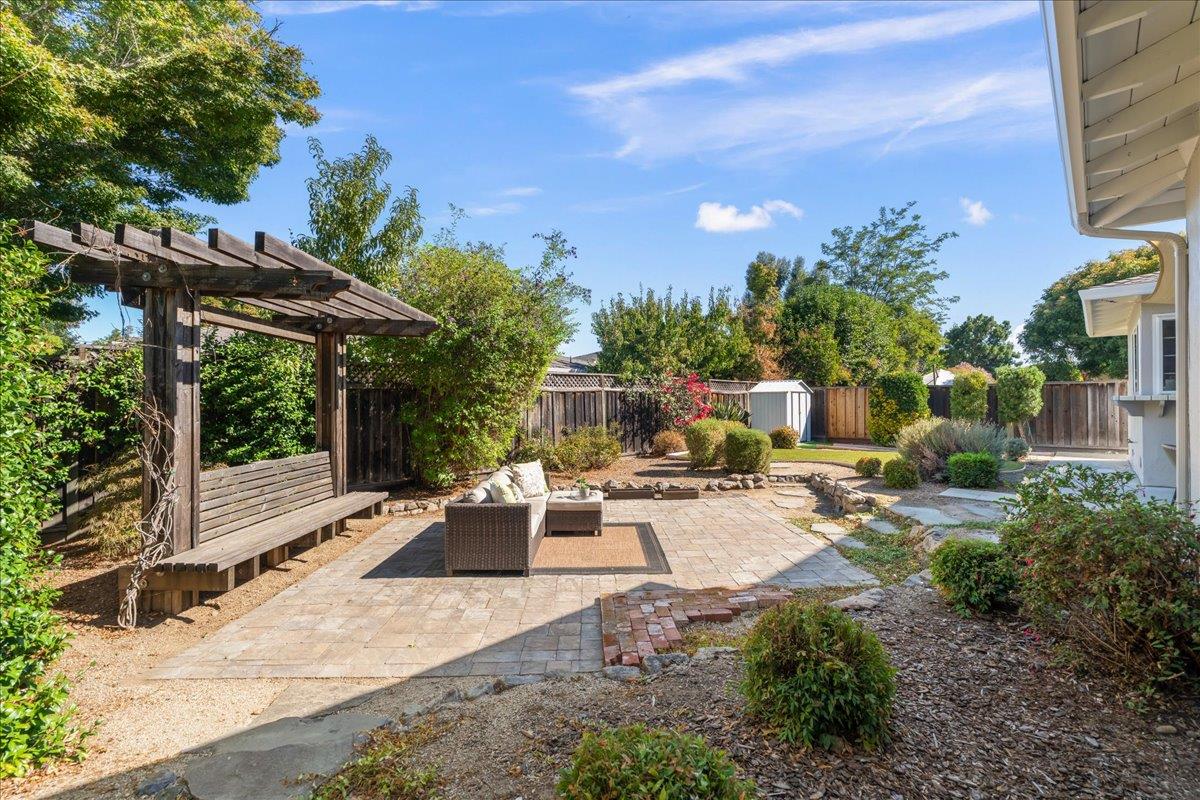 1695 Almond Blossom Lane, SanJose, CA 95124