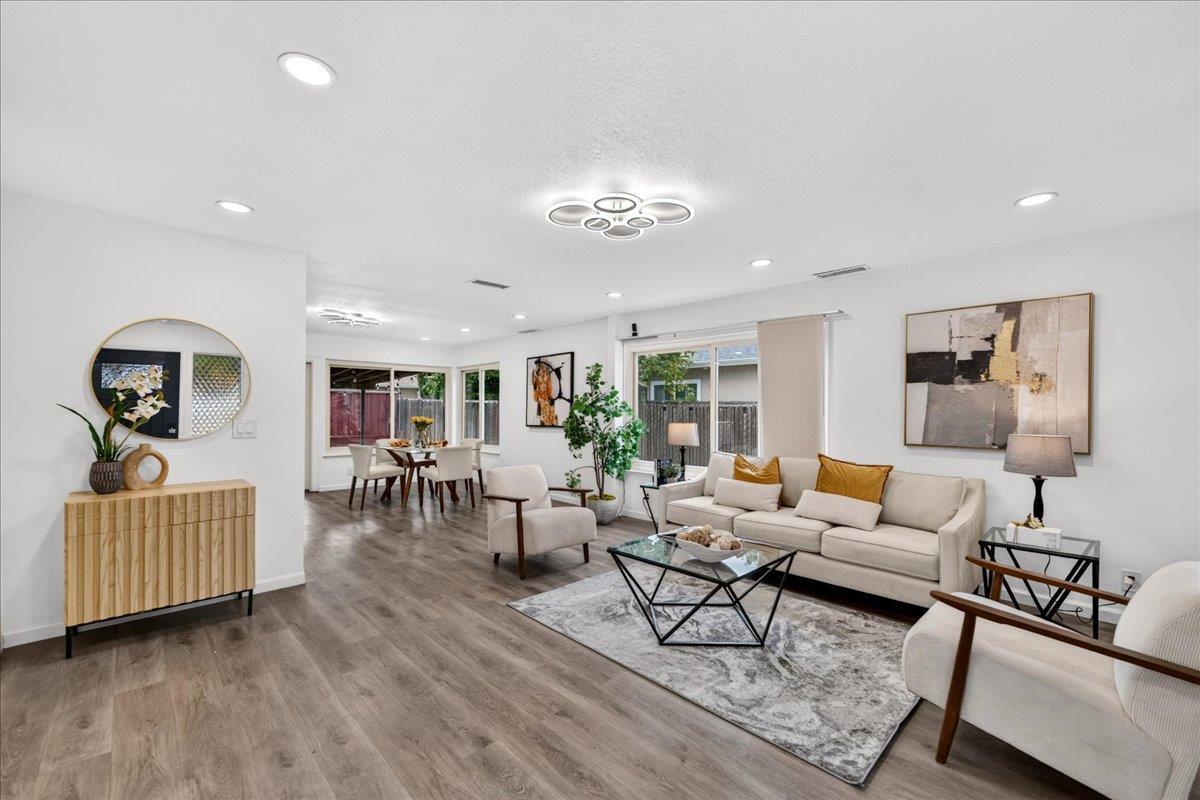 289 Martinvale Lane, SanJose, CA 95119