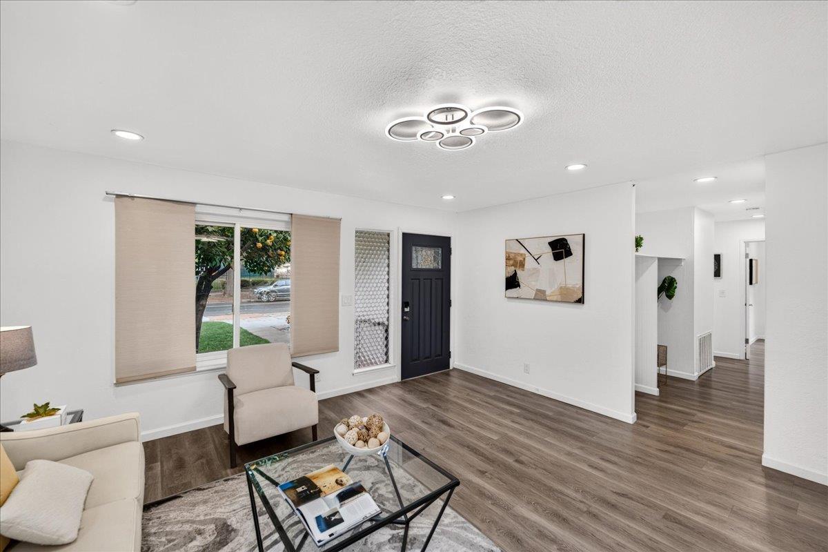 289 Martinvale Lane, SanJose, CA 95119
