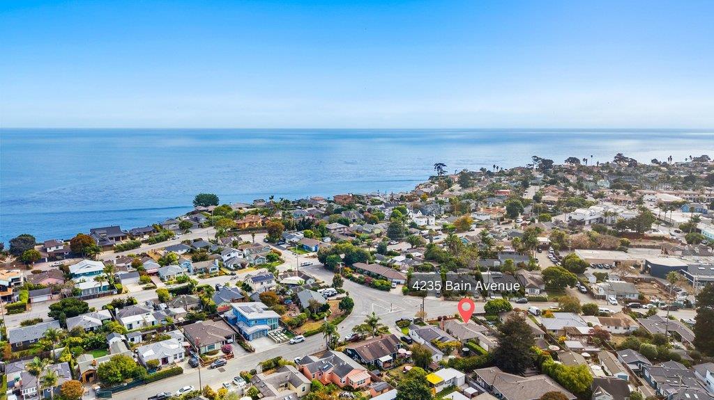 4235 Bain Avenue, SantaCruz, CA 95062