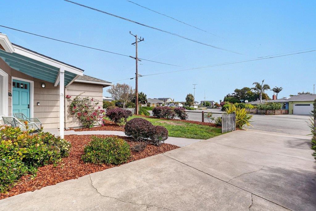4235 Bain Avenue, SantaCruz, CA 95062