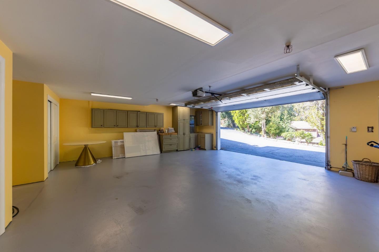 1172 Millbrae Avenue, Millbrae, CA 94030