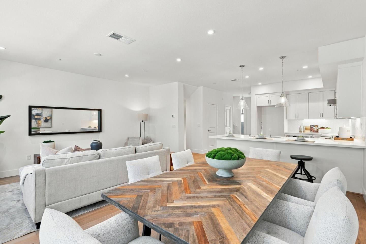 114 Oak Circle, Walnut Creek, CA 94597