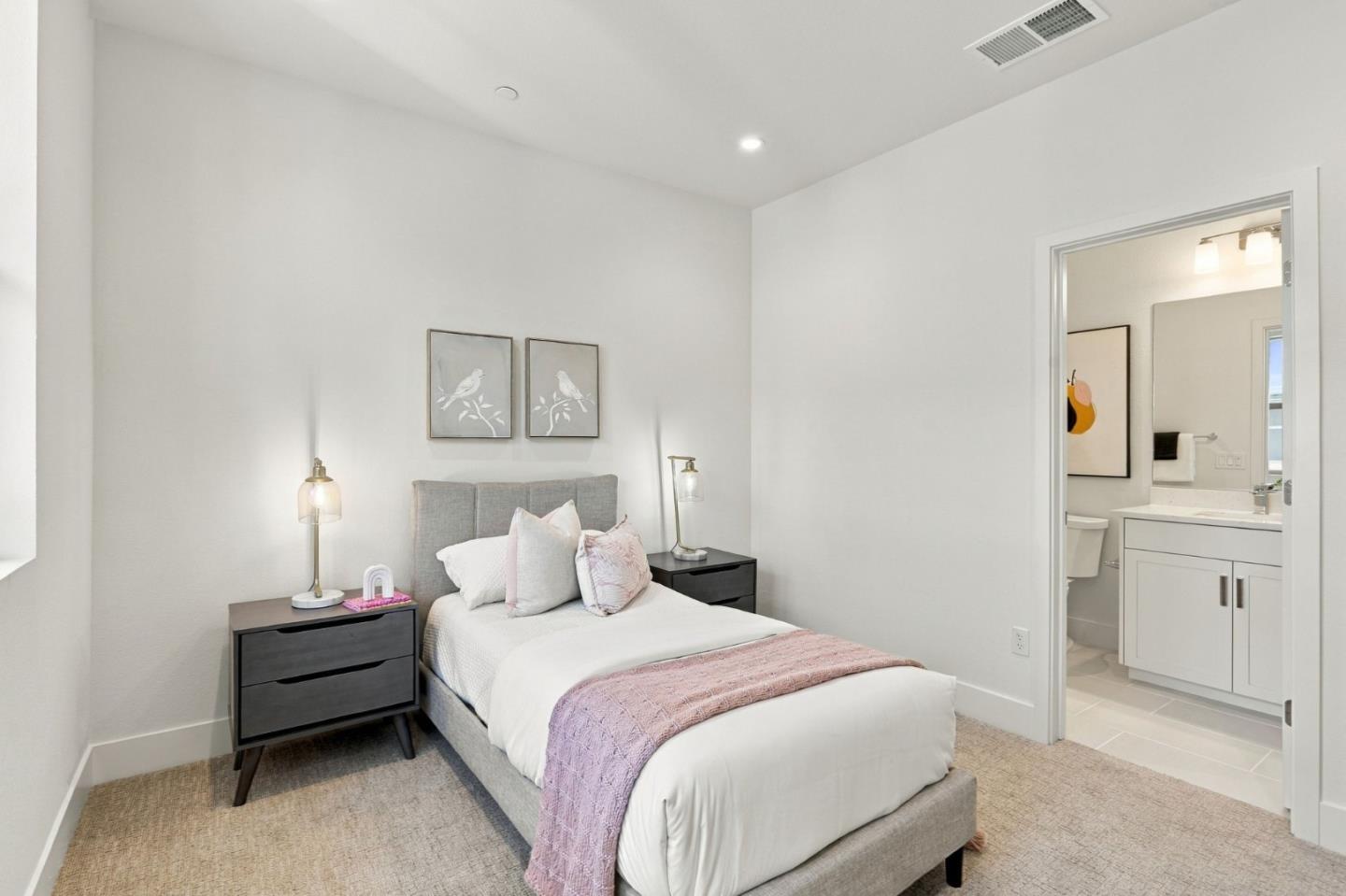 114 Oak Circle, Walnut Creek, CA 94597