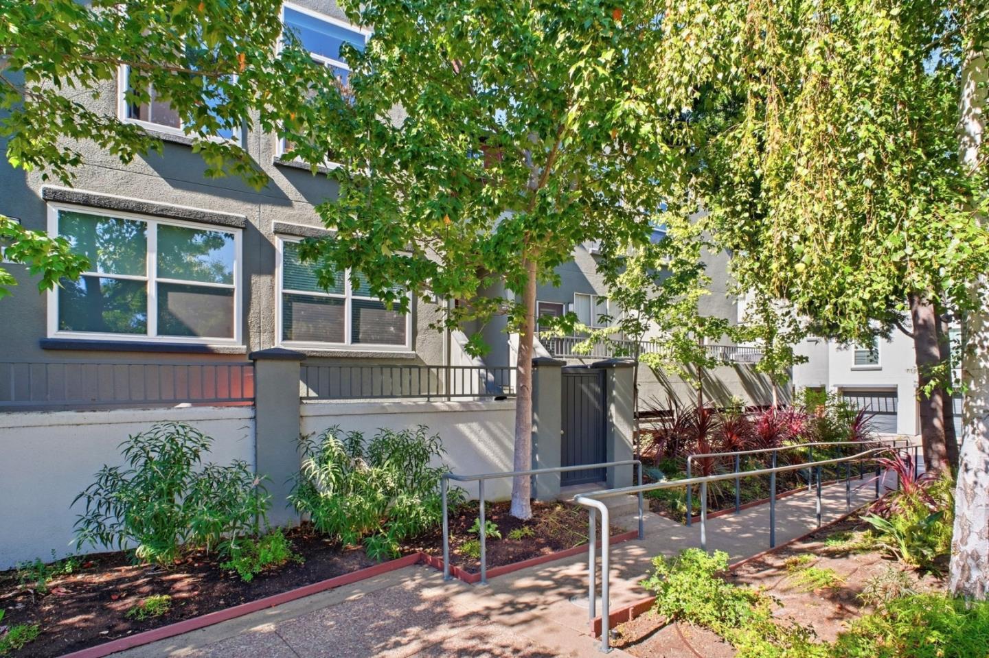 637 Atherton Place, #403, Hayward, CA 94541