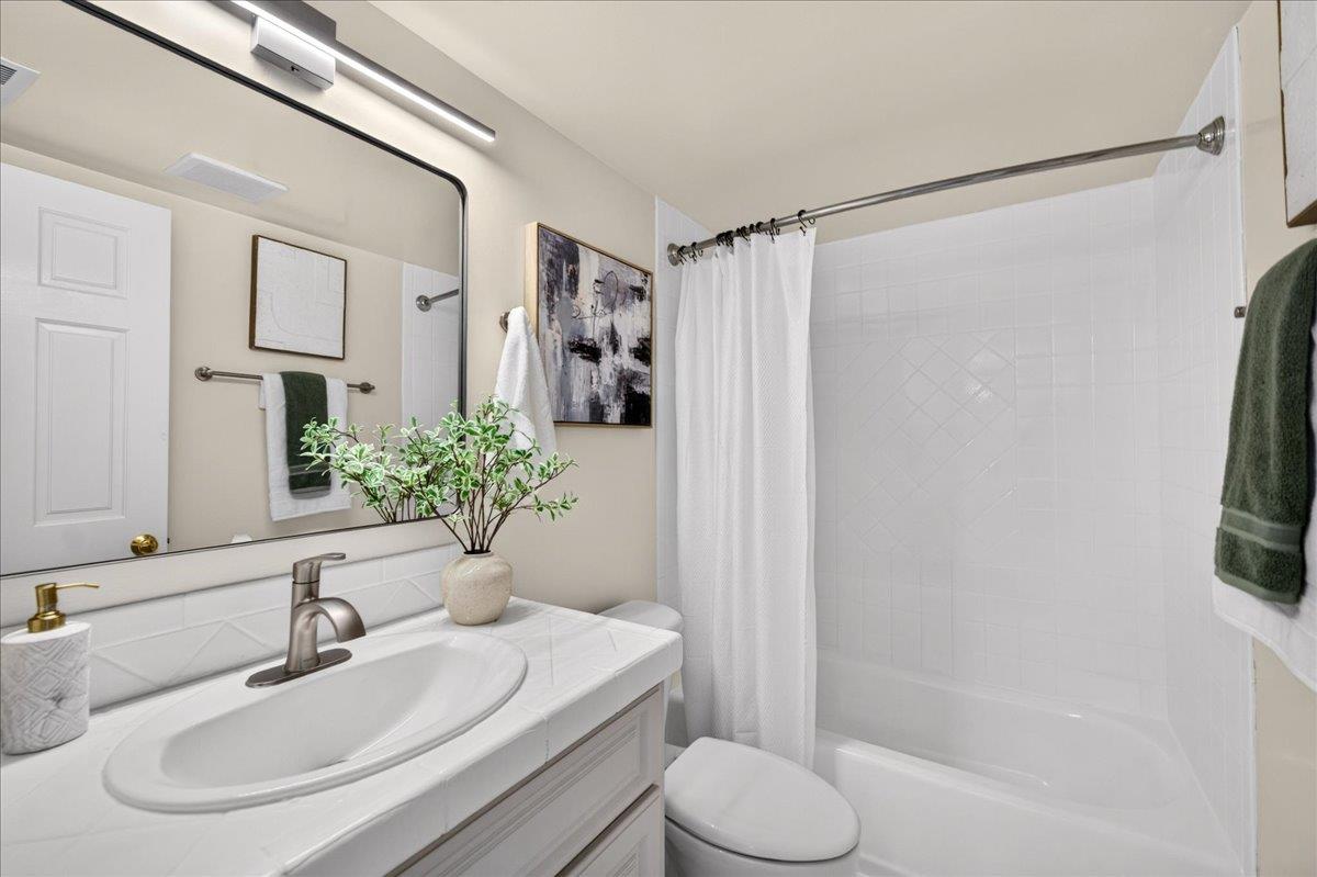 8130 Park Villa Circle, Cupertino, CA 95014