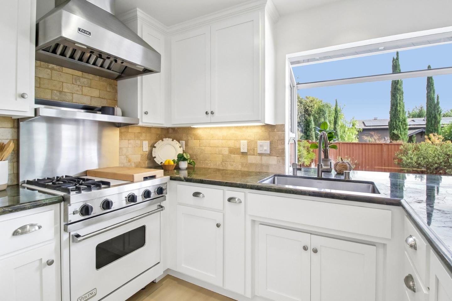 6558 Gardenoak Court, SanJose, CA 95120