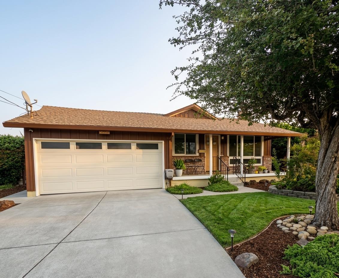 16158 Via Walter, SanLorenzo, CA 94580