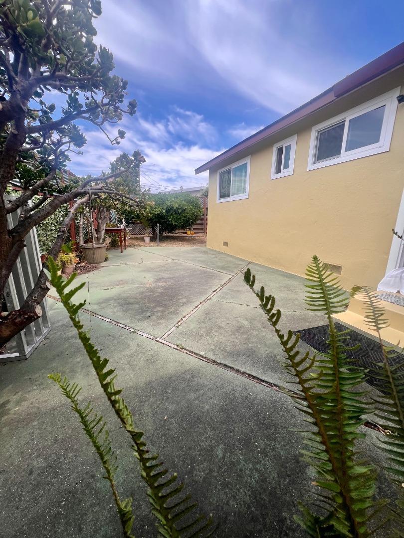 16158 Via Walter, SanLorenzo, CA 94580