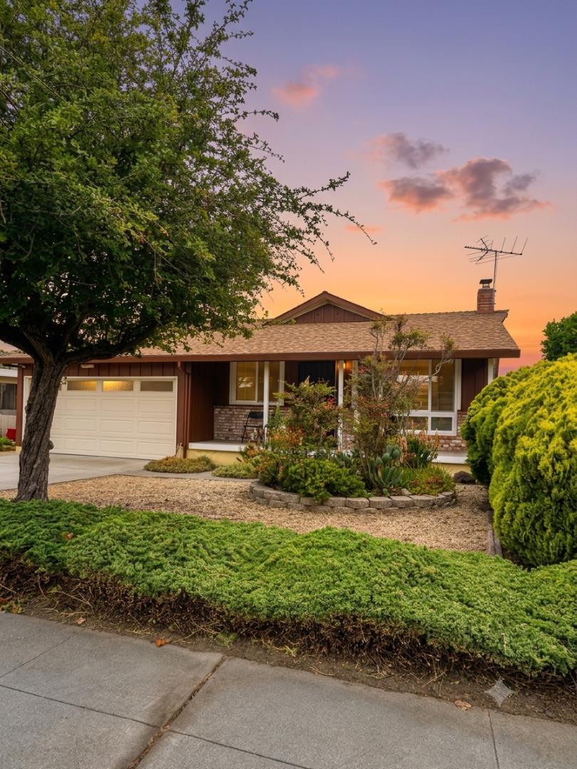 16158 Via Walter, SanLorenzo, CA 94580