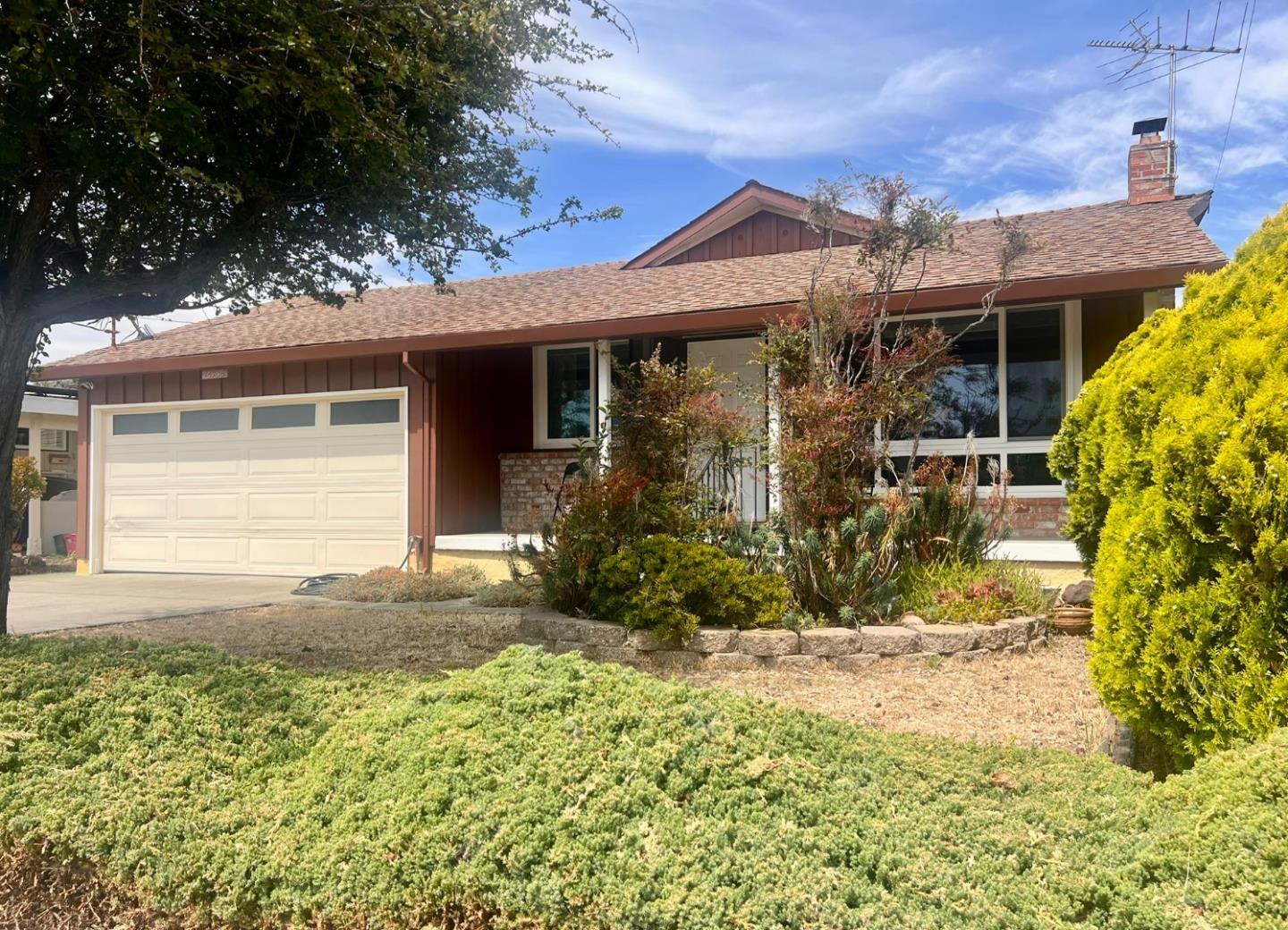 16158 Via Walter, SanLorenzo, CA 94580