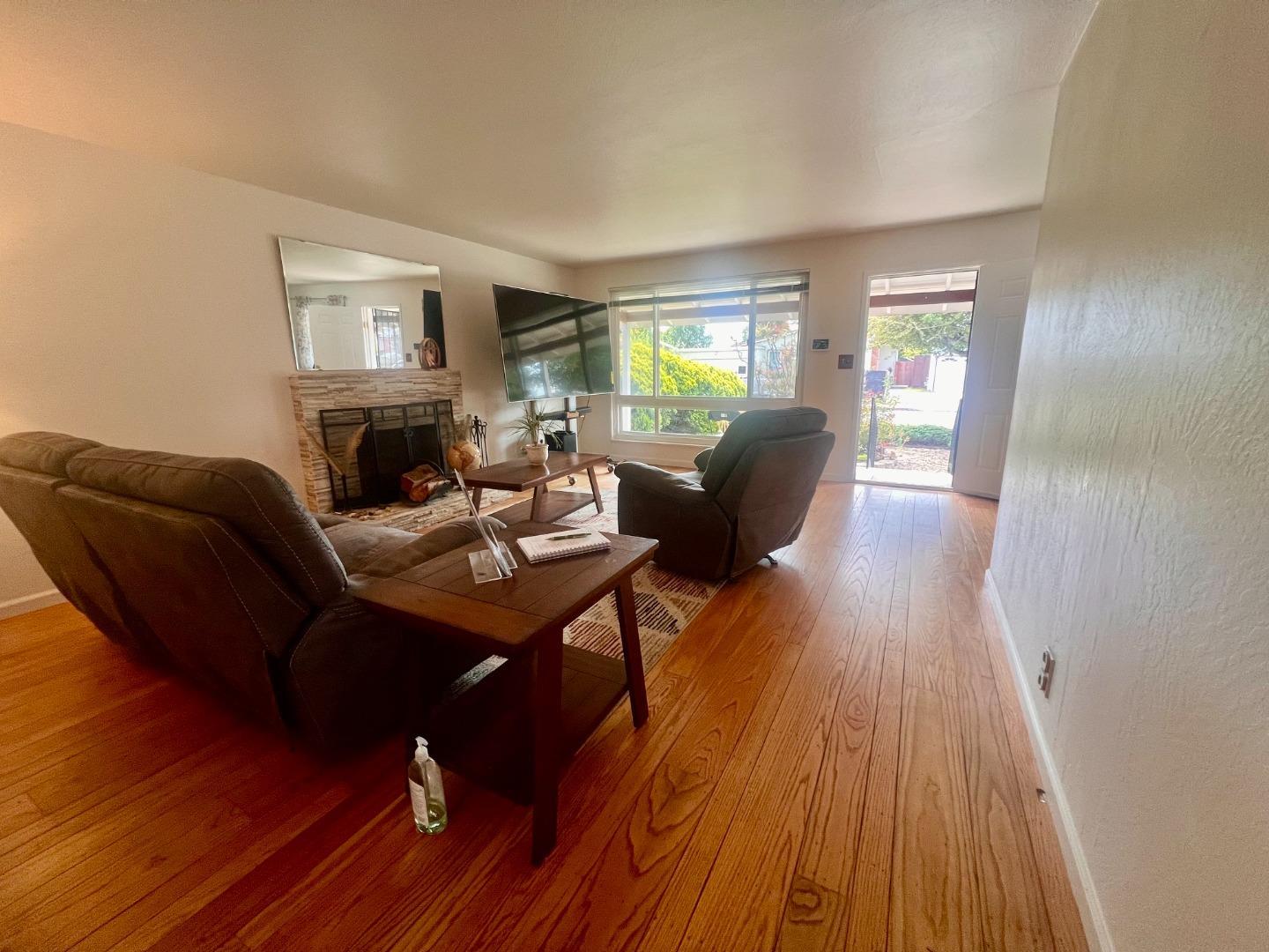 16158 Via Walter, SanLorenzo, CA 94580