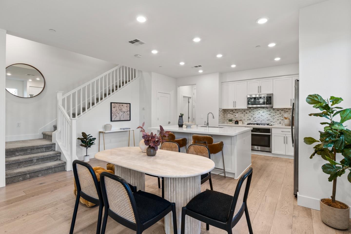 33109 Via Vicenza, SanRamon, CA 94583