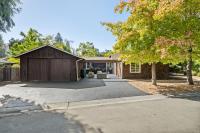 1055 Los Robles Avenue, PaloAlto, CA 94306