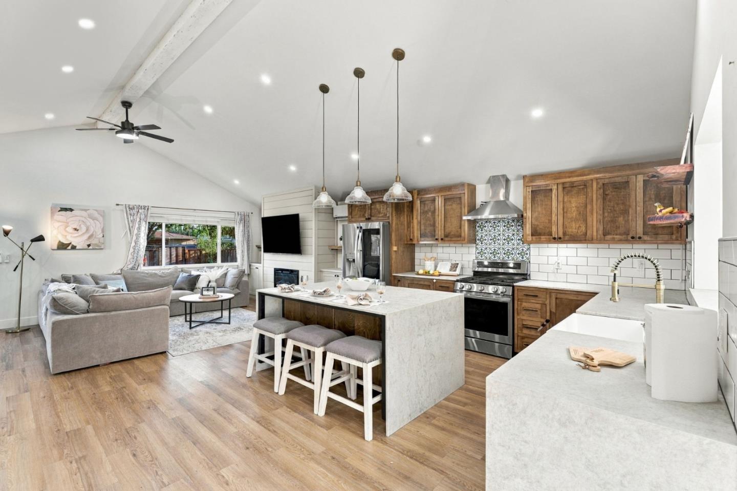 70 Chester Avenue, SanMartin, CA 95046