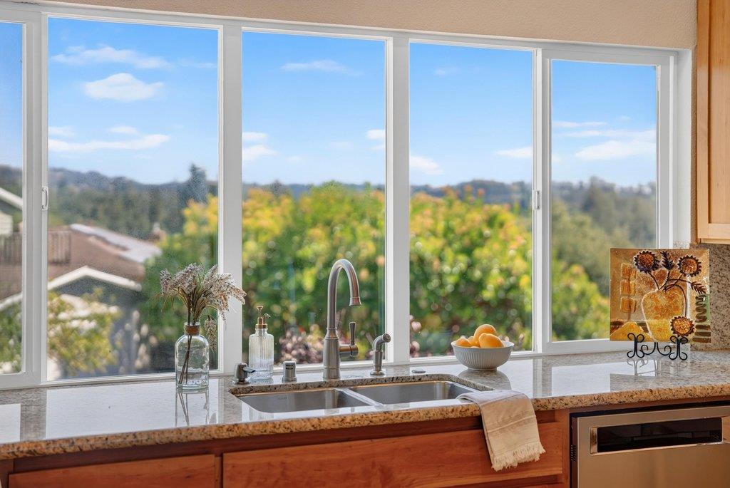 110 Mattison Court, Aptos, CA 95003