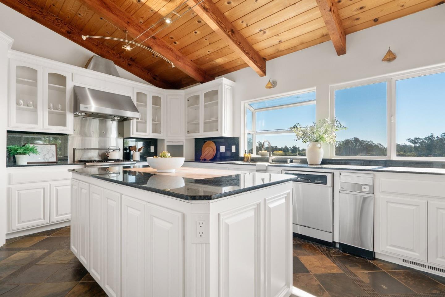 230 Via Novella, Aptos, CA 95003