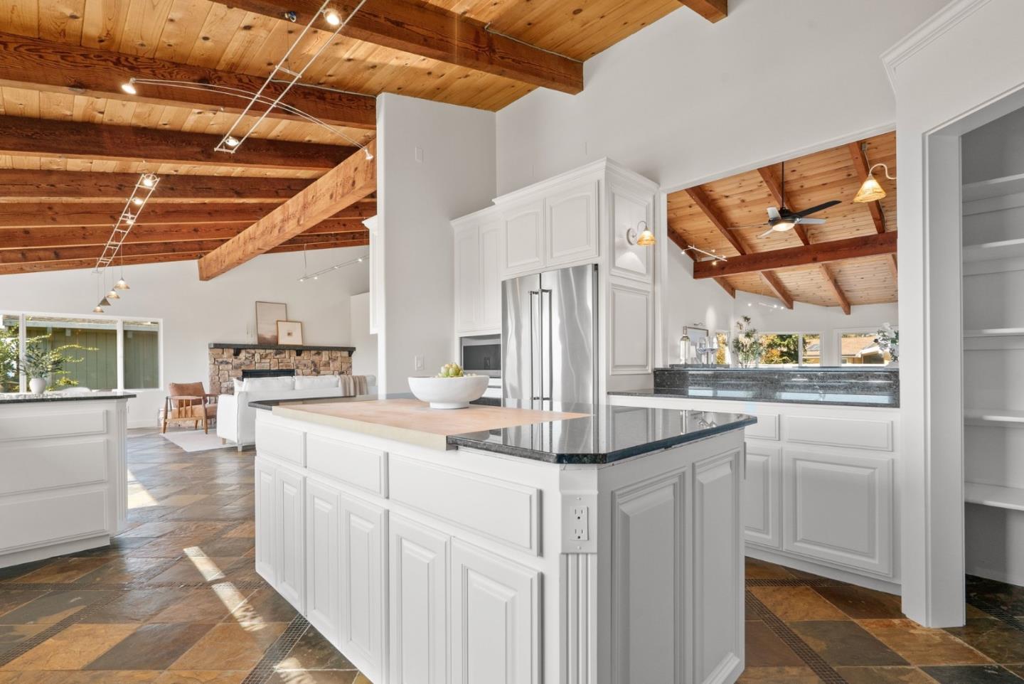 230 Via Novella, Aptos, CA 95003