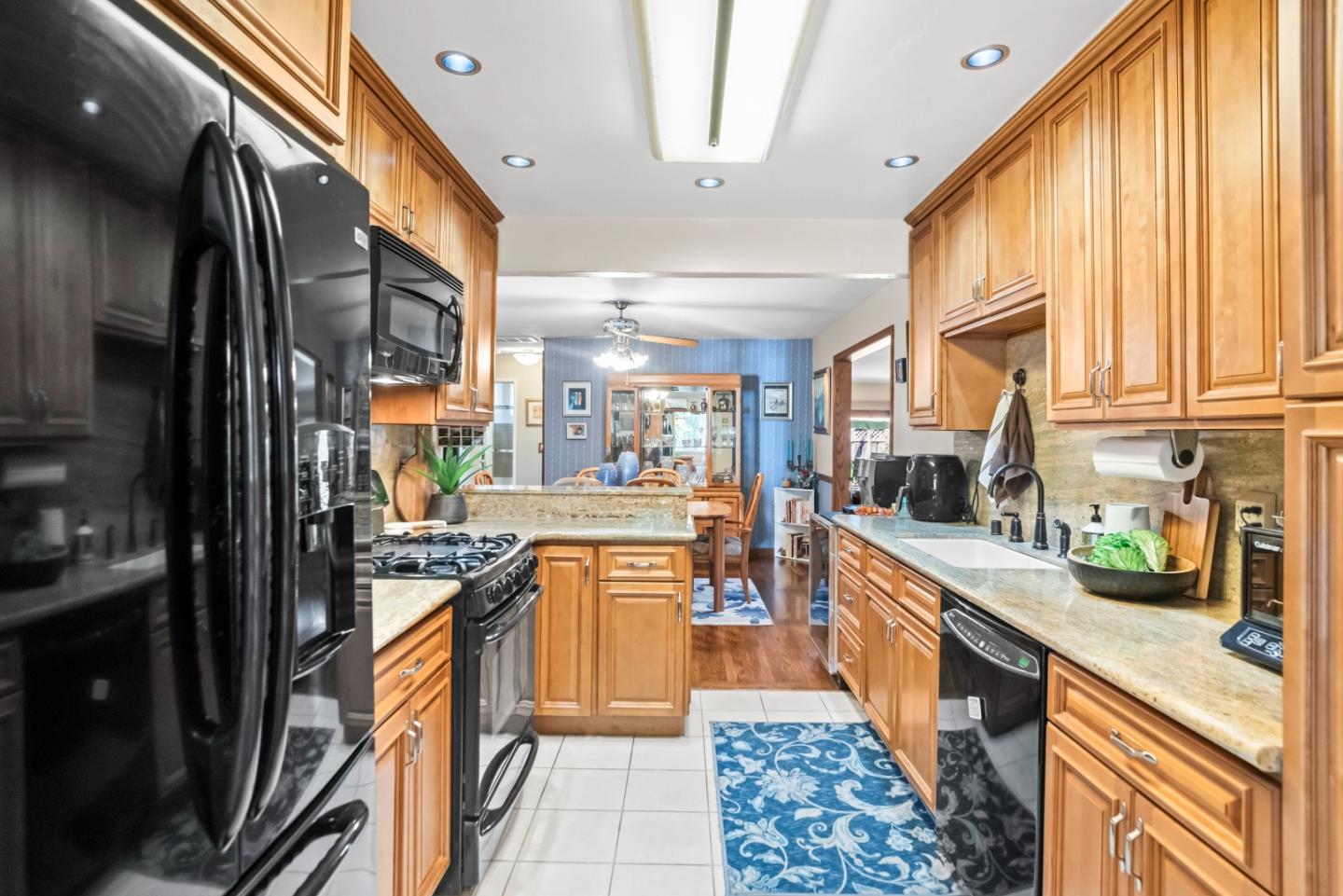 607 Los Olivos Drive, SantaClara, CA 95050