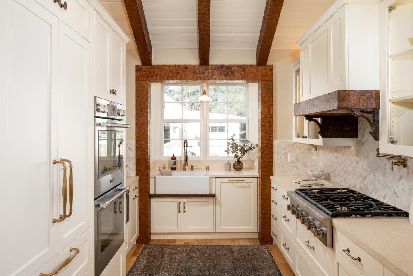 5752 Freedom Boulevard, Aptos, CA 95003