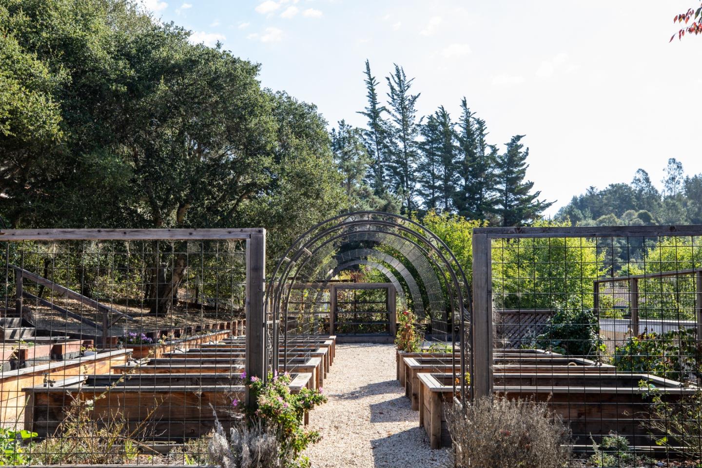 5752 Freedom Boulevard, Aptos, CA 95003