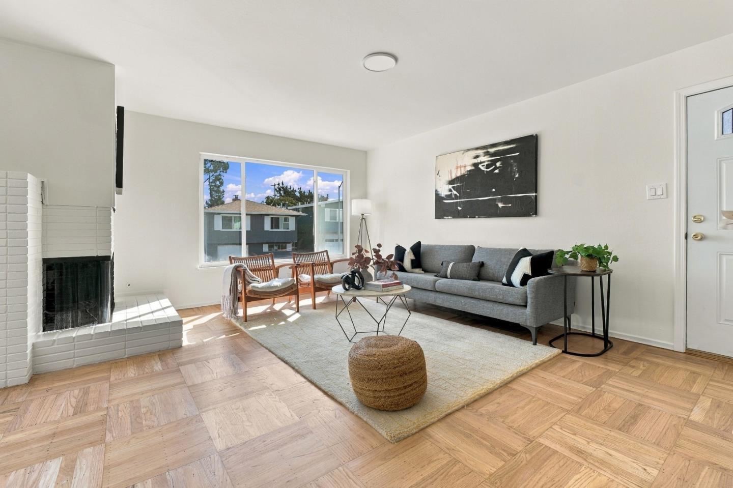 168 Mirada Drive, DalyCity, CA 94015