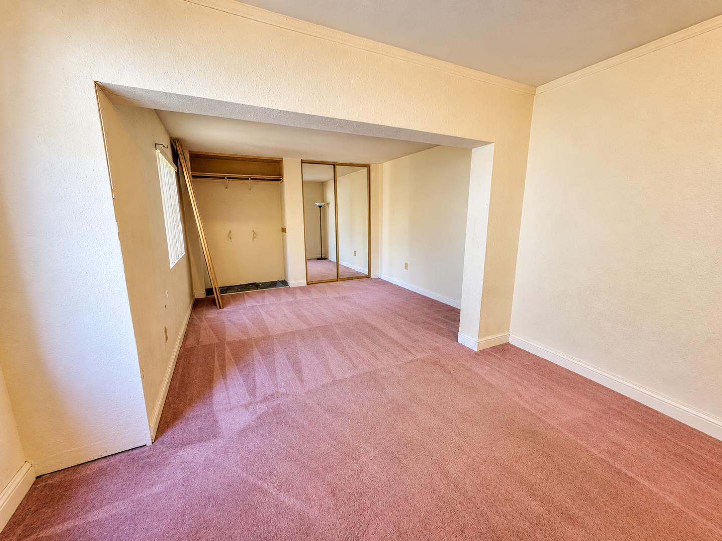1126 Hollyburne Avenue, MenloPark, CA 94025