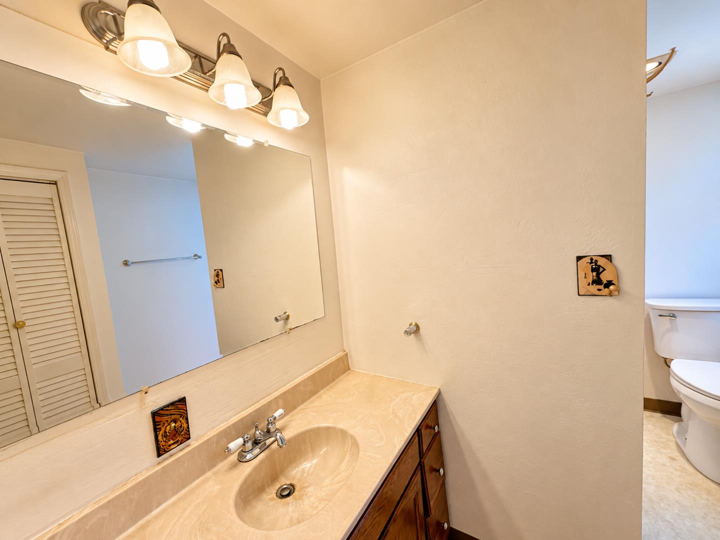 1126 Hollyburne Avenue, MenloPark, CA 94025