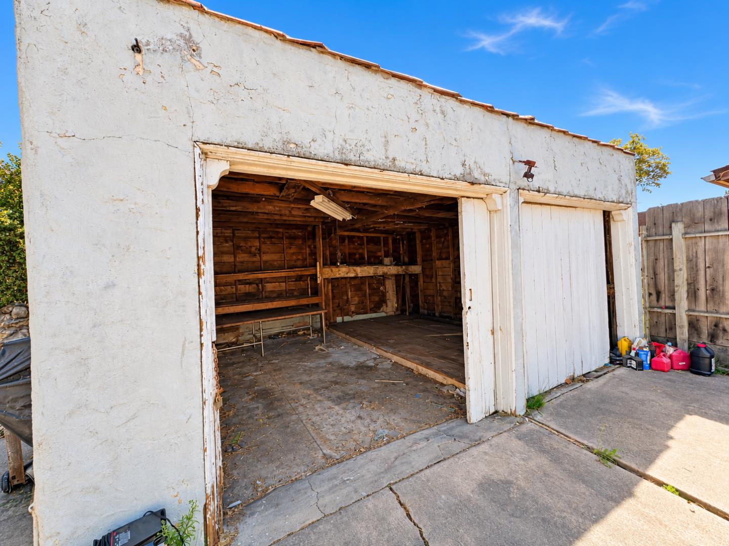 1126 Hollyburne Avenue, MenloPark, CA 94025