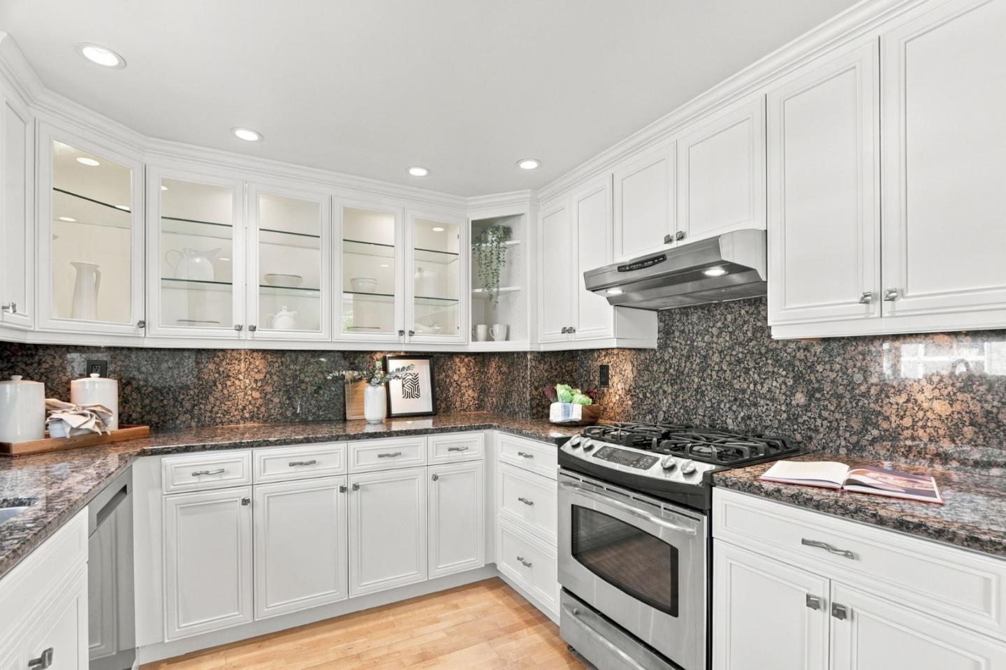 714 Portwalk Place, RedwoodShores, CA 94065