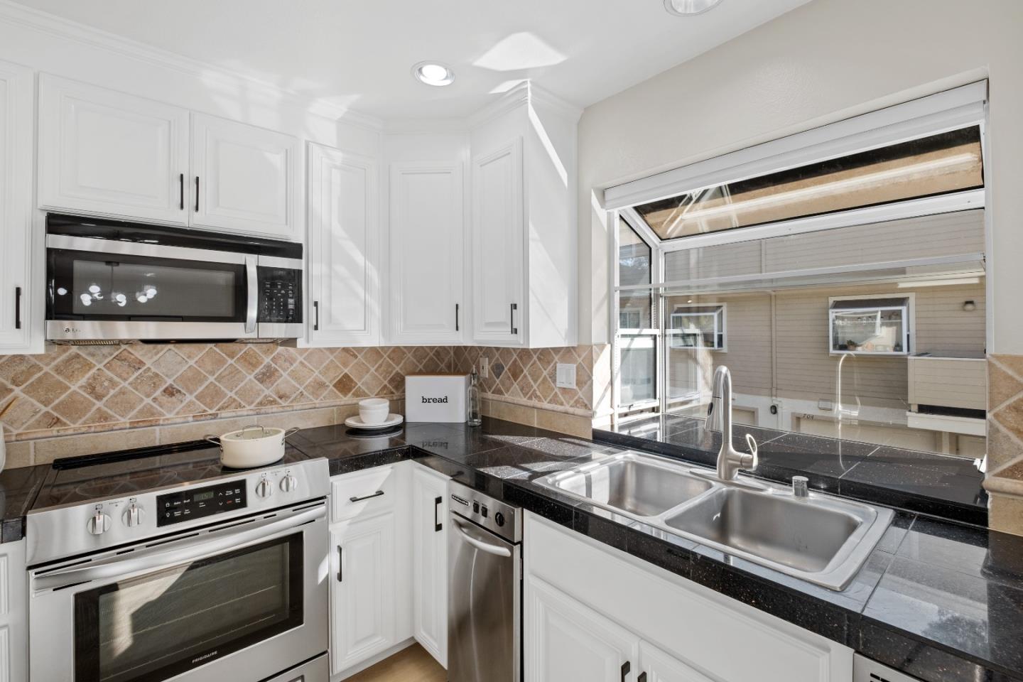 703 Hibiscus Place, SanJose, CA 95117