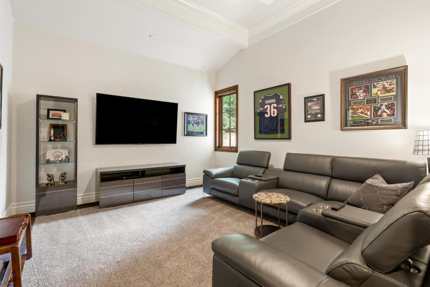 706 Tesoro Road, Monterey, CA 93940