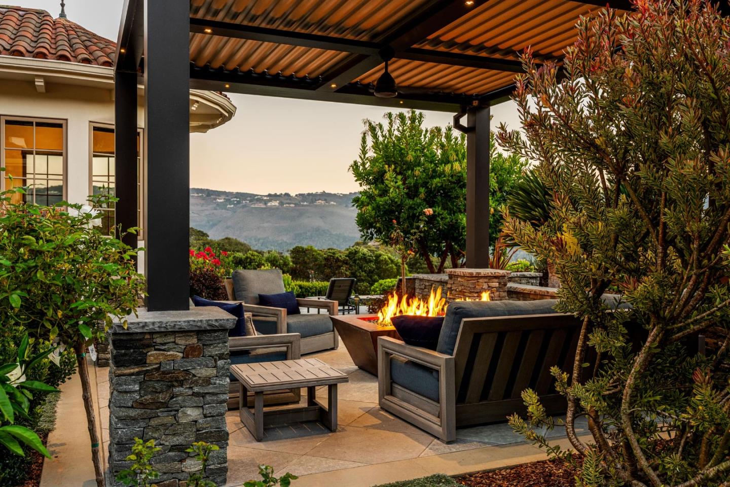 706 Tesoro Road, Monterey, CA 93940